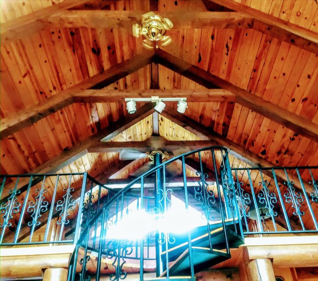 Cherokee Mountain Log Cabins Eureka Springs Exterior foto